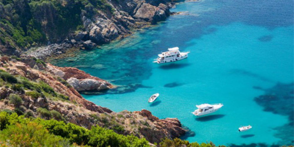 Excursion catamaran en Corse du Sud