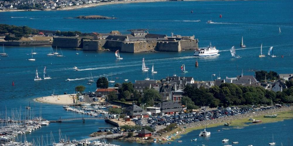 Excursion catamaran archipels de Bréhat, des Sept-Îles et île de Batz